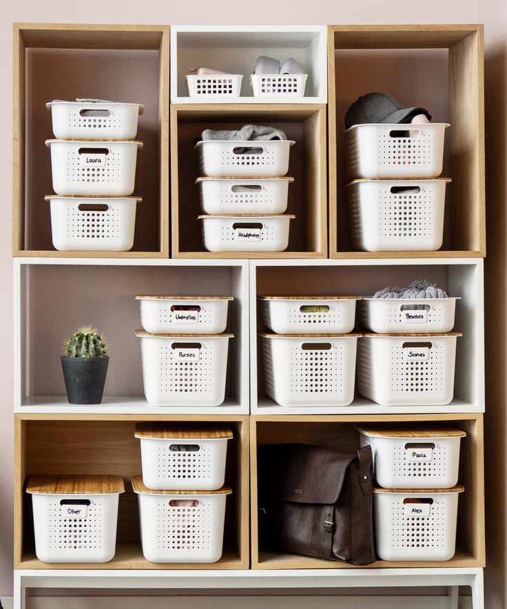 Storage bins
