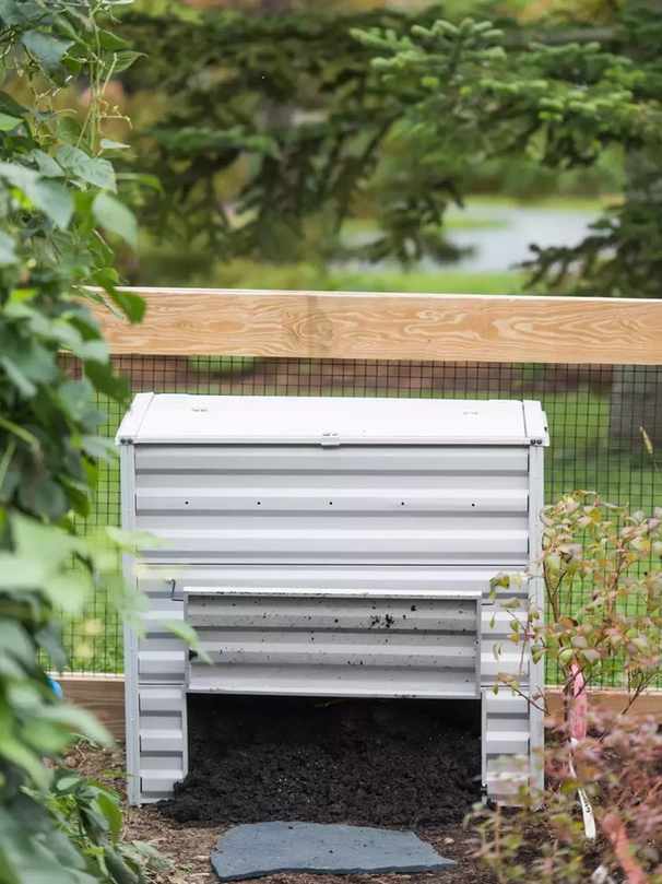 compost bin