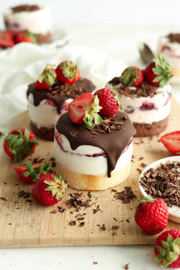 easy mini ice cream cake for celebrations