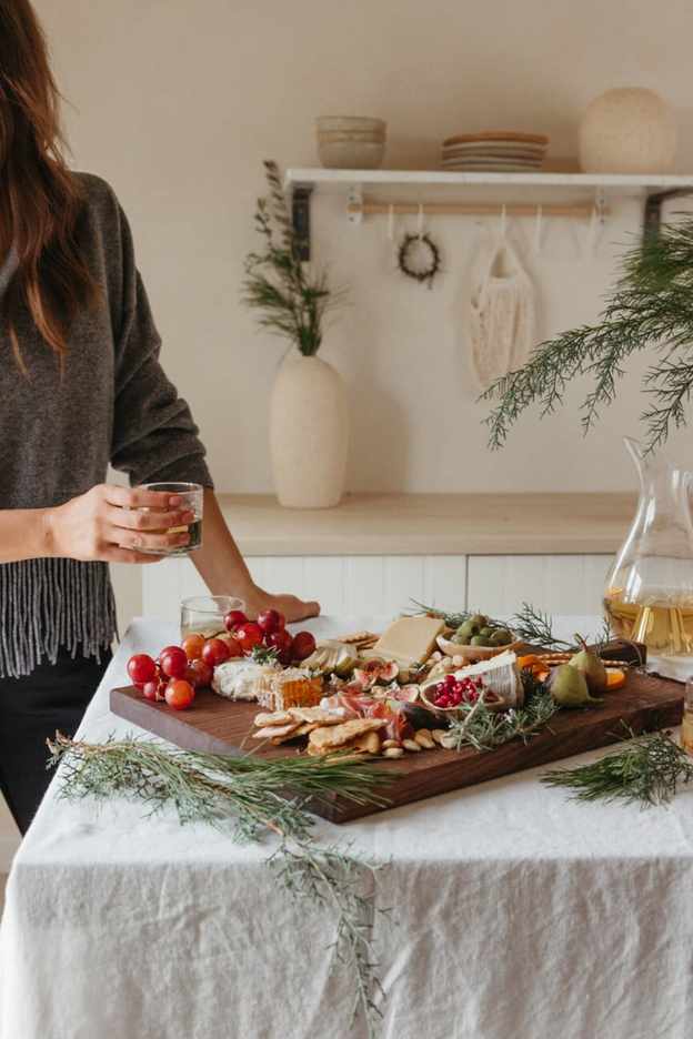 festive charcuterie board ingredients