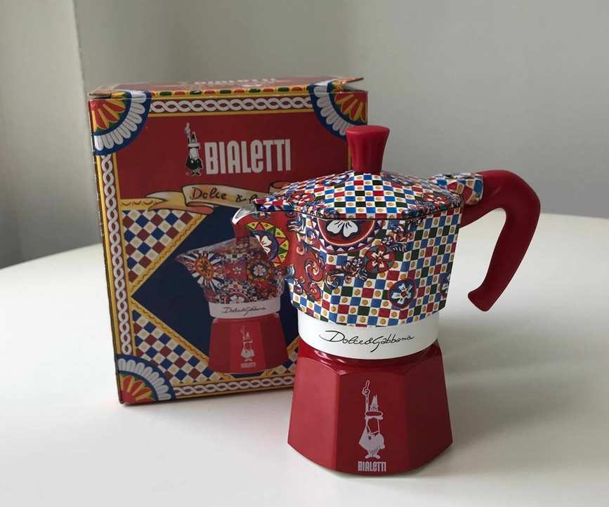 D&G moka pot with box