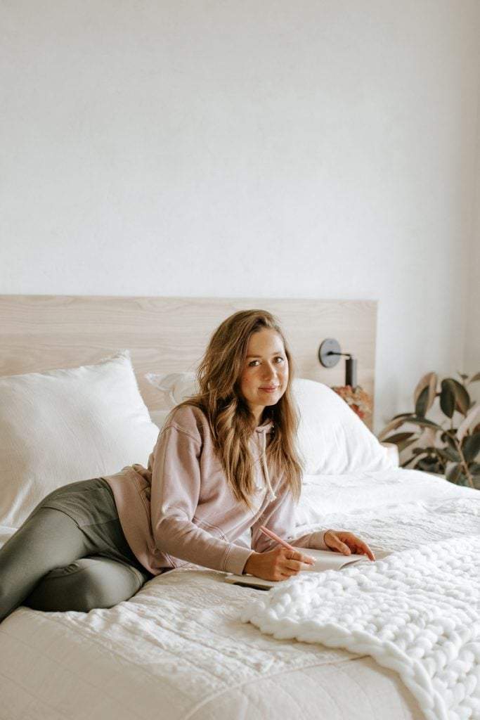 bed, journaling
