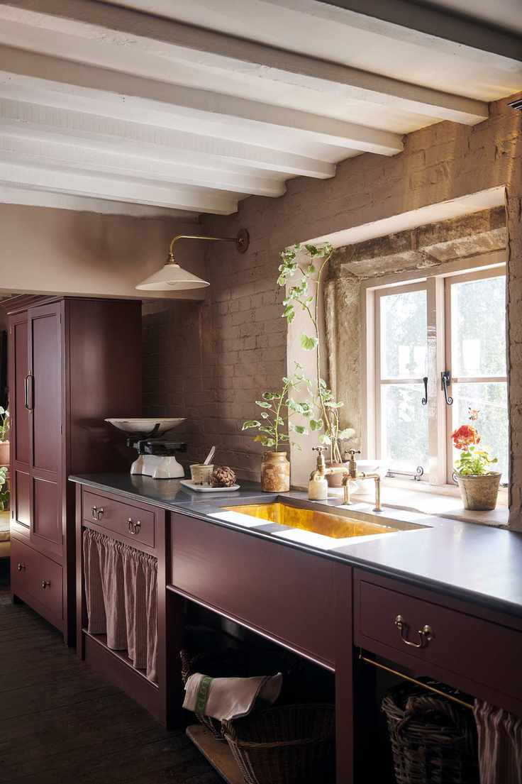 brass sink