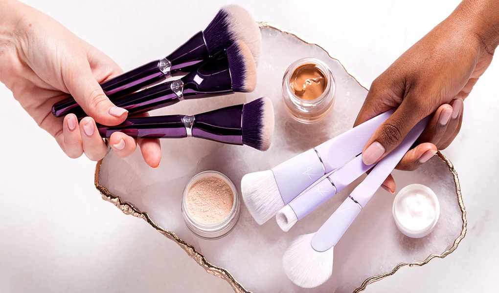 Anisa Beauty: Crafting the Art of Makeup Tools
