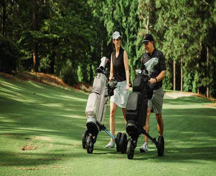 15 Ways to Elevate Your Golf Game with BagBoy