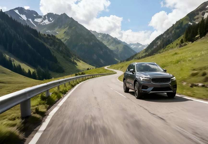 Navigating Car Rentals with EconomyBookings: A Traveler's Guide