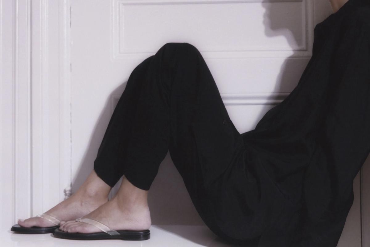 Emme Parsons: An Honest Long Look at Coastal Footwear