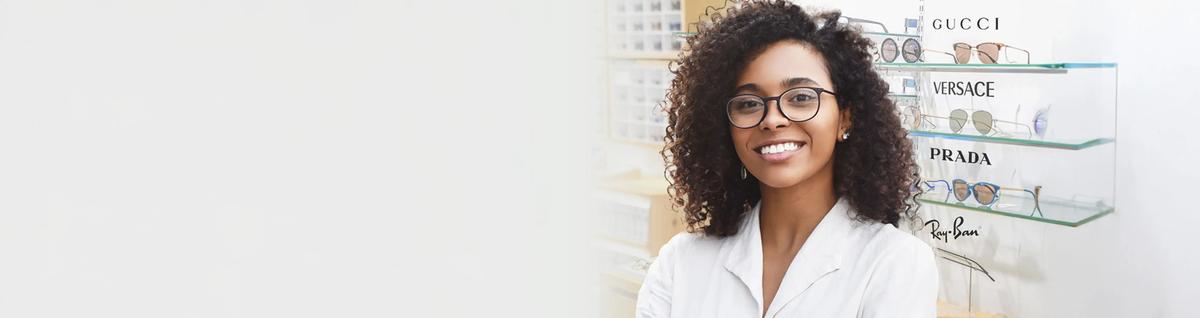 Eyeglasses.com: A Closer Look at Your Vision Needs