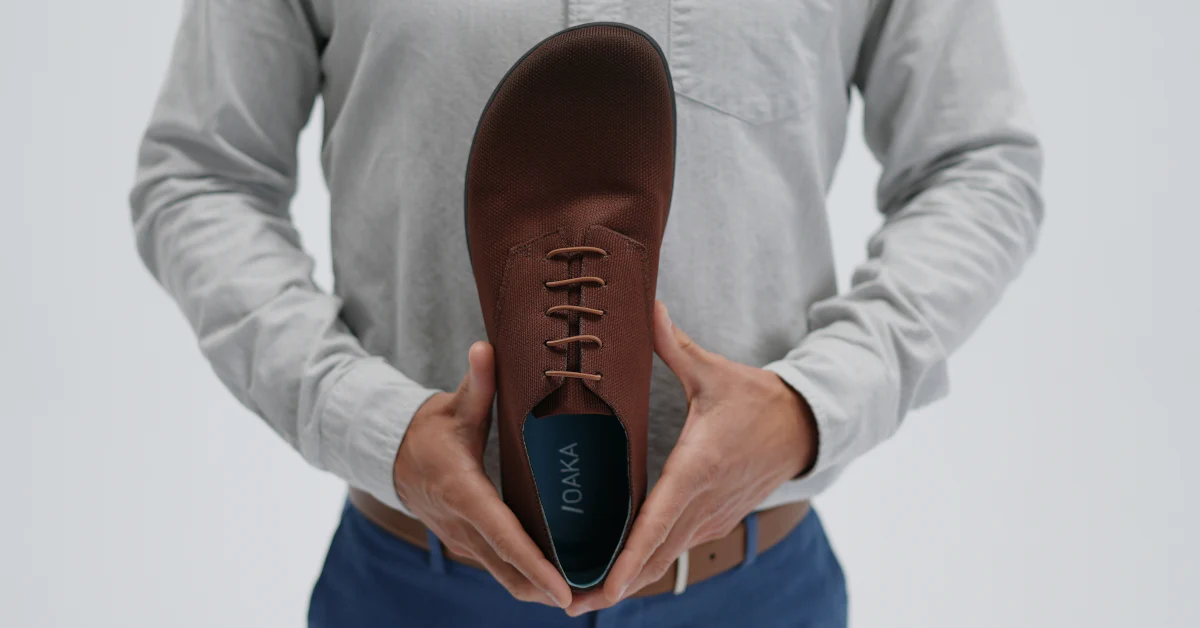 Crafting Style: A Comprehensive Look at OAKA Shoes