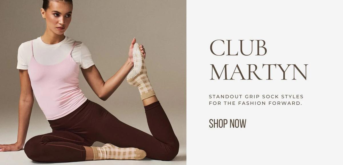 Simply Workout: Style Meets Motivation in Fitness Fashion