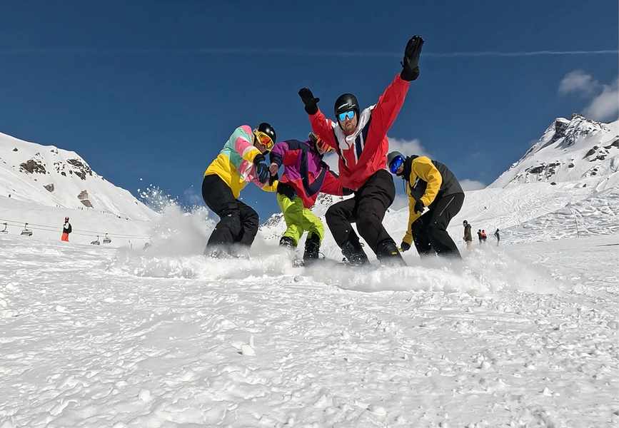14 Ways to Enjoy Winter with Snowfeet