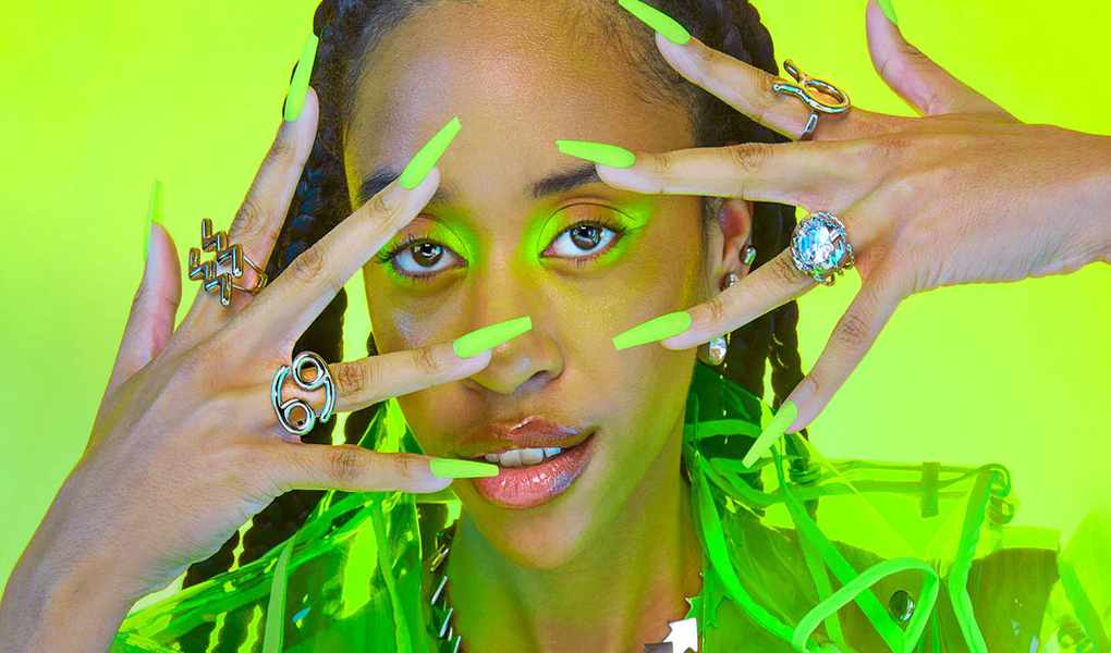 Inside the Studio Cult: A Journey into Creative Expression