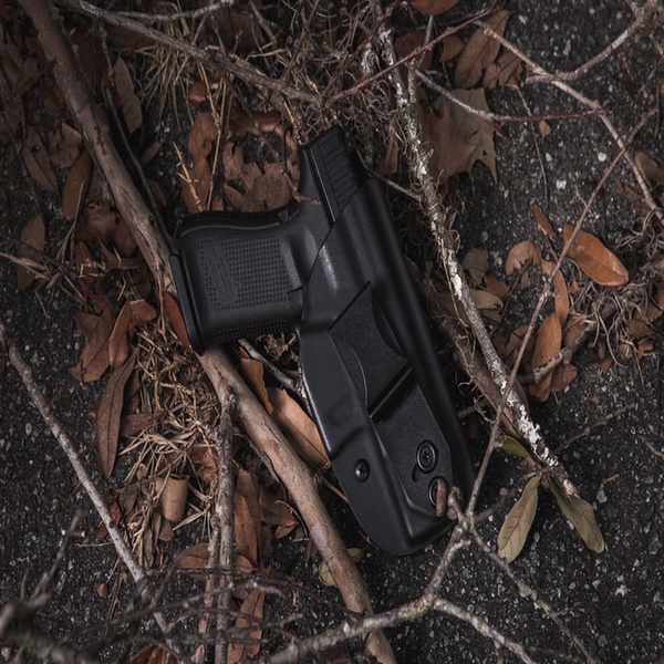 12 Ways to Elevate Your Hunting Game with Vedder Holsters