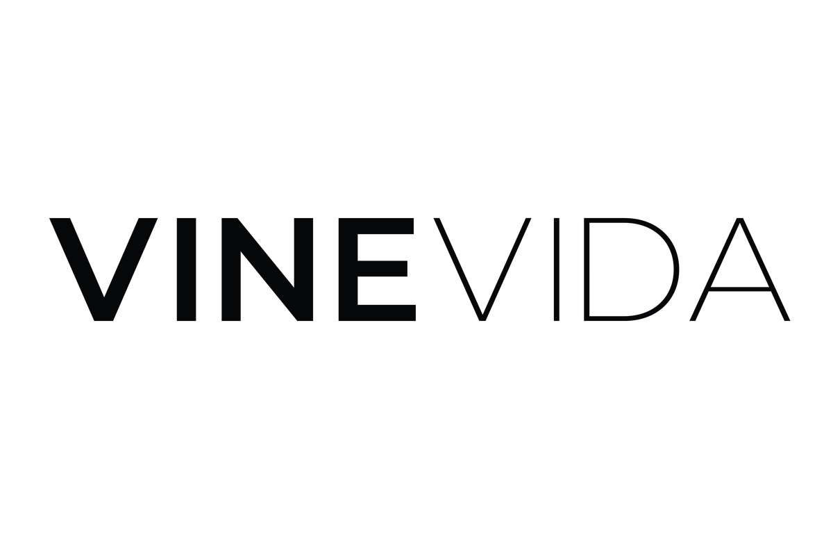 A Personal Journey Through the Fragrant World of Vinevida